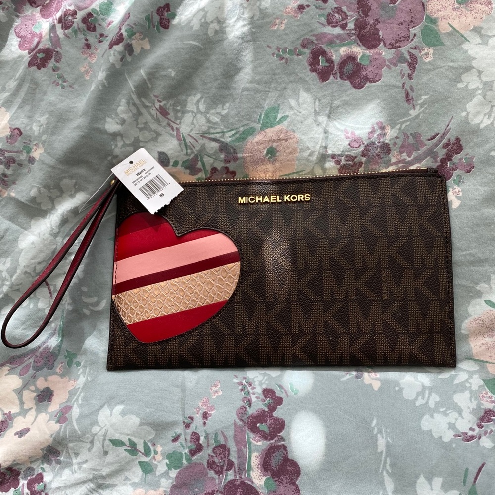 Michael Kors Heart Wristlet